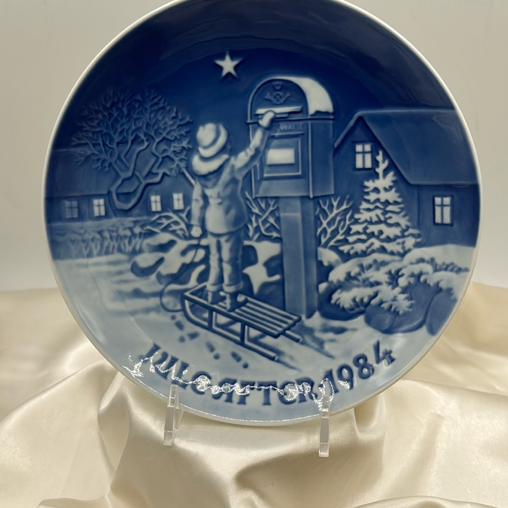 Bing and Grondahl 1984 Christmas Plate
